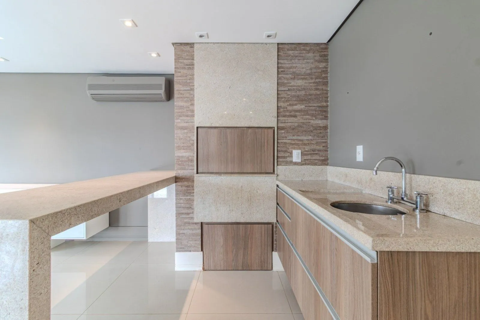 Imagem Alto Padrão no TERRAZAS: 4 Suítes, 312m² e Vista Incrível para a Natureza