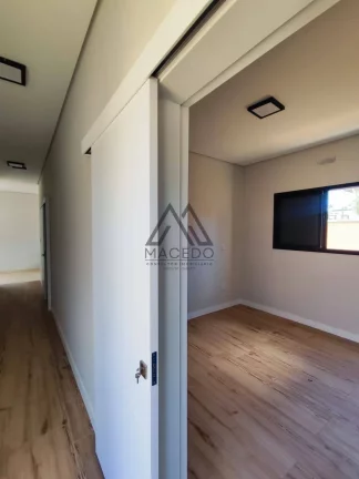Imagem Casa térrea nova com 3 suíte no Ninho Verde 1 – Porangaba/SP