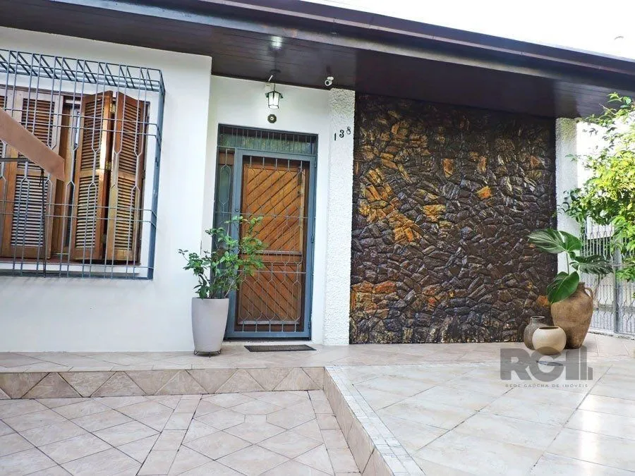 Imagem Casa 4 Dormitórios Bairro Gloria