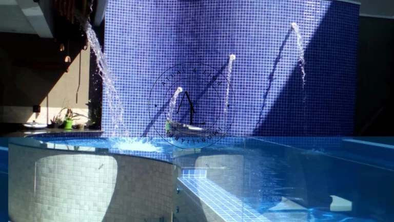 Imagem Casa de Luxo no condomínio São Joaquim: 3 Suítes, Piscina Relaxante e Área Gourmet para Churrasco