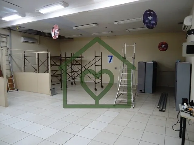 Imagem Prédio Comercial com 4 andares inteiros, mais a cobertura com área de lazer. Preço e disponibilid...
