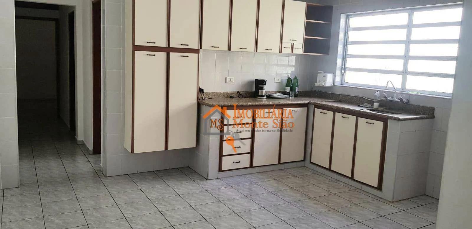 Imagem Casa com 4 dormitórios à venda, 157 m² por R$ 636.000,00 - Jardim Flor da Montanha - Guarulhos/SP