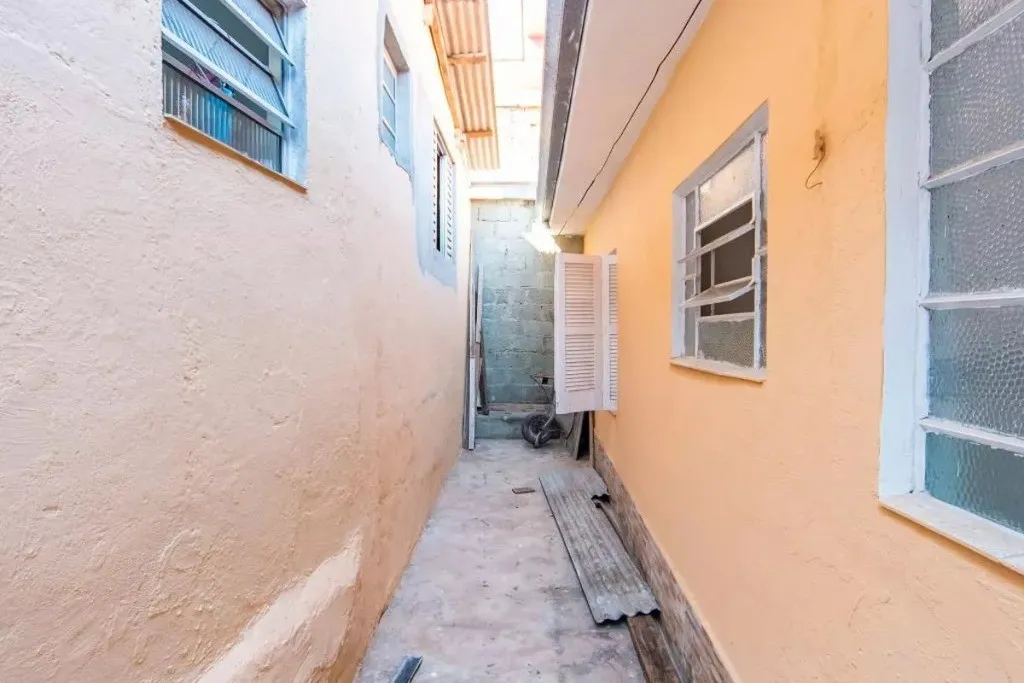 Imagem Casa para locação na Vila Bela Vista: 1 quarto, 1 banheiro, 1 vaga de garagem - Santo André-SP