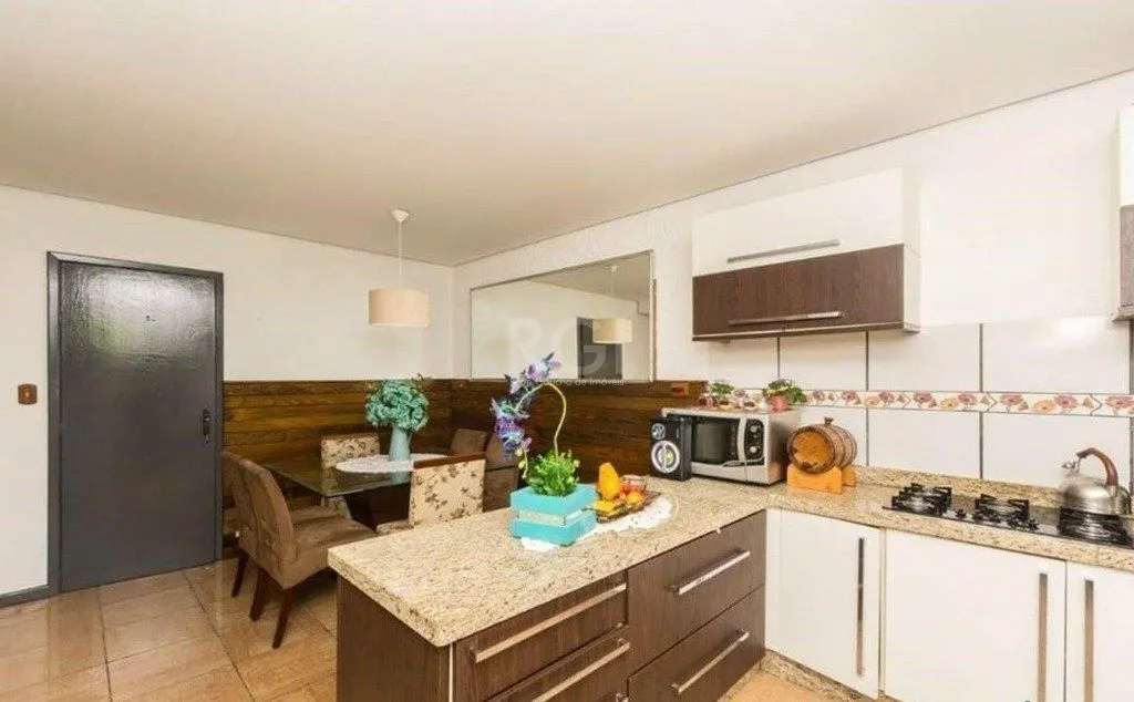 Imagem Casa Condominio para Venda - 180m², 3 dormitórios, sendo 2 suites, 3 vagas - Vila Nova
