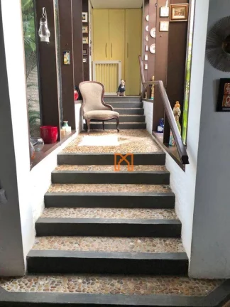 Imagem Casa com 2 dormitórios à venda, 220 m² por R$ 2.240.000,00 - Alphaville - Santana de Parnaíba/SP