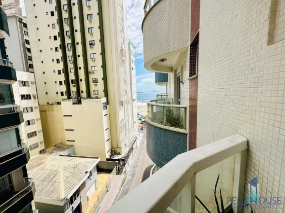 Imagem Apartamento Frente Mar para Venda em Balneário Camboriú, CENTRO, 4 dormitórios, 2 suítes, 5 banheiros, 2 vagas
