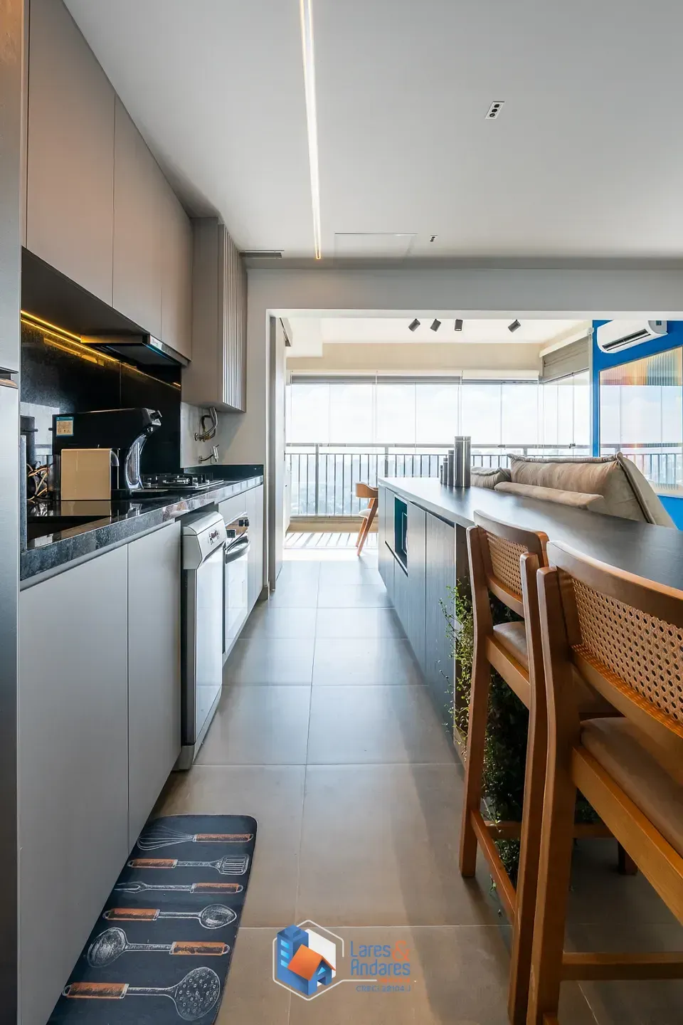 Imagem Apartamento para venda em Pinheiros com 2 quartos, sendo 2 suítes, 78m²