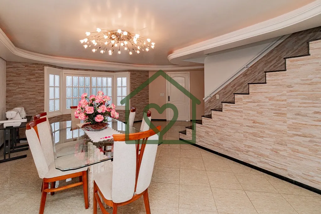 Imagem Casa ampla e aconchegante com 262 m² de área construída

Excelente oportunidade para quem busca c...