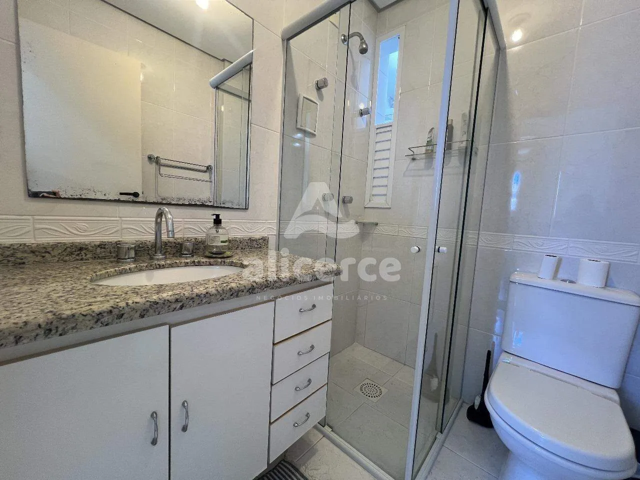 Imagem Apartamento à venda com 2 quartos 1 suíte, 64,44m² em Praia Brava Florianópolis