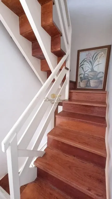 Imagem Casa em Condomínio para Venda em Teresópolis / RJ no bairro Várzea