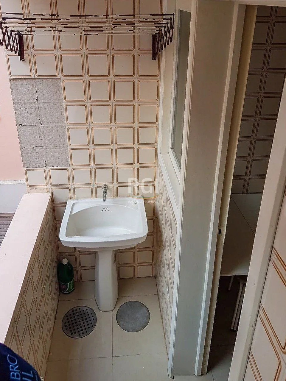 Imagem Apartamento para Venda - 42m², 1 dormitório, 1 vaga - Cidade Baixa