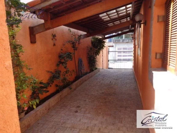 Imagem Casa com 3 dormitórios à venda, 240 m² - Ferreira - São Paulo/SP