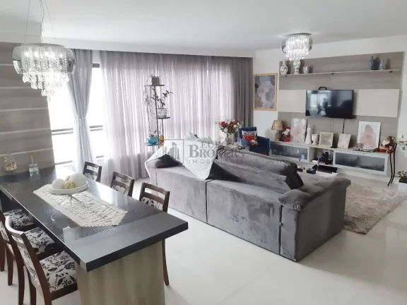 Imagem Apartamento mobiliado com 3 suítes em Balneário Camboriú.