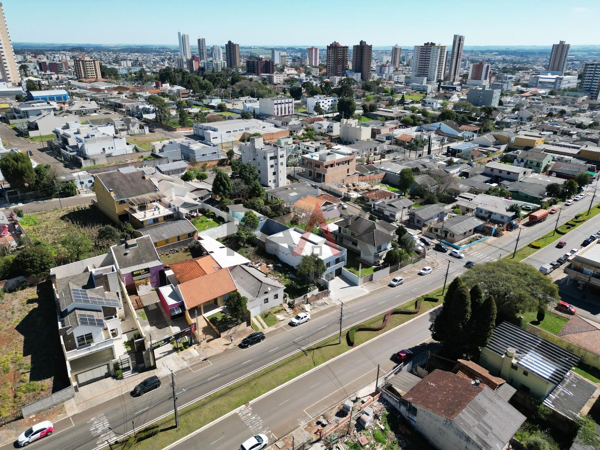 Imagem Terreno em avenida SANTANA investimento comercial ou residencial GUARAPUAVA - PR