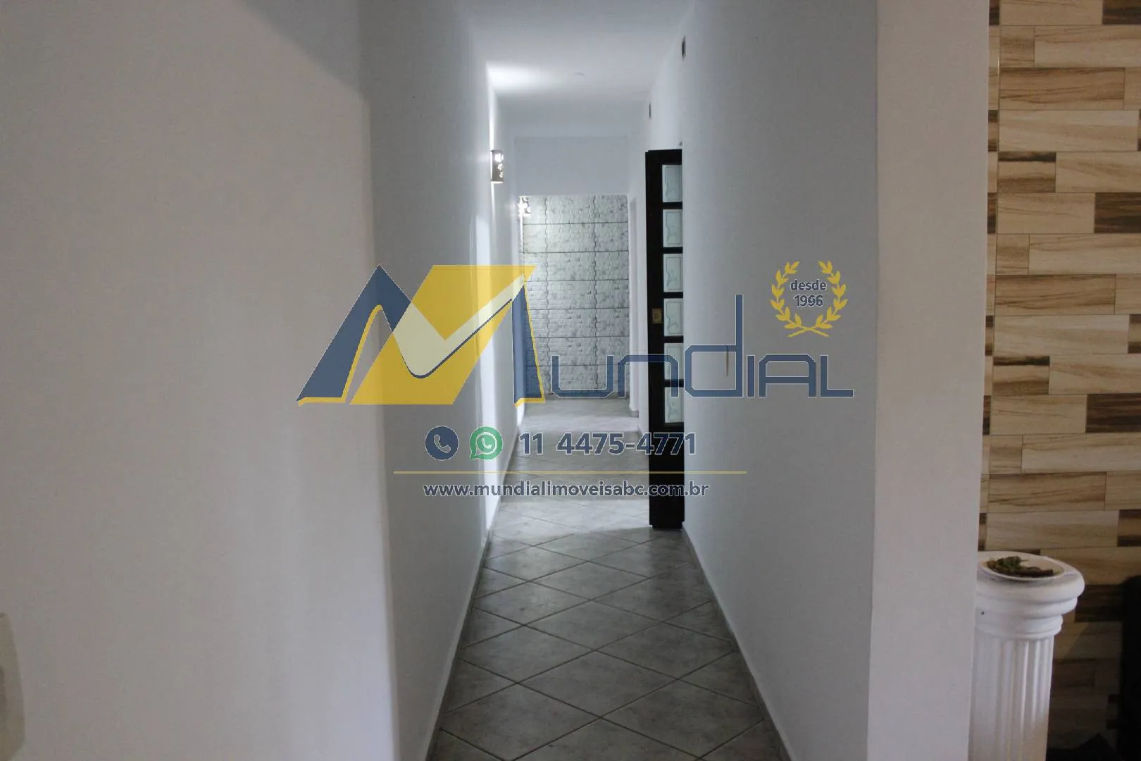 Imagem Sobrado amplo, seguro e completo para quem busca conforto definitivo em S.A