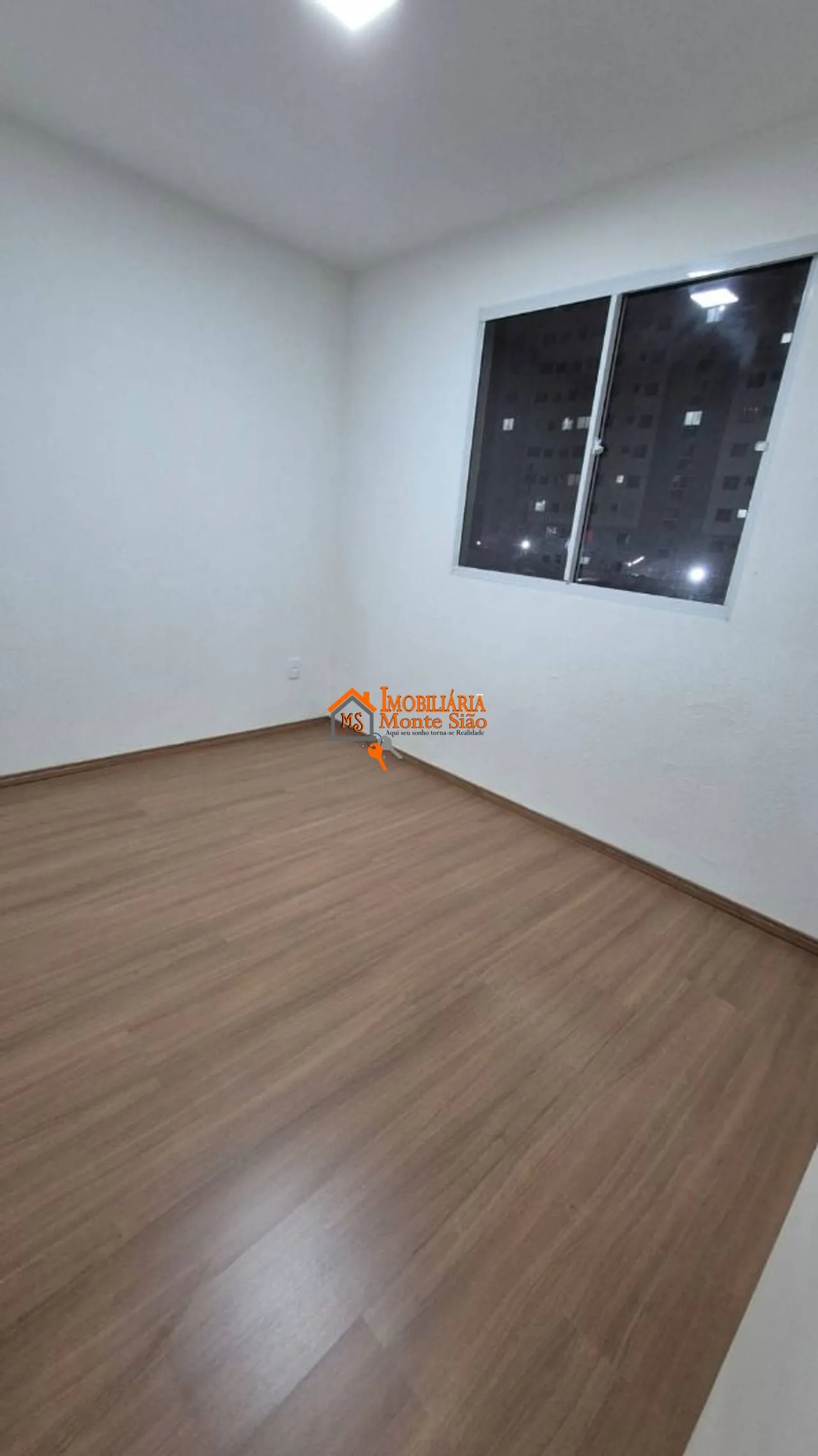 Imagem Apartamento com 2 dormitórios à venda, 42 m² por R$ 200.000,00 - Vila Nova Bonsucesso - Guarulhos/SP