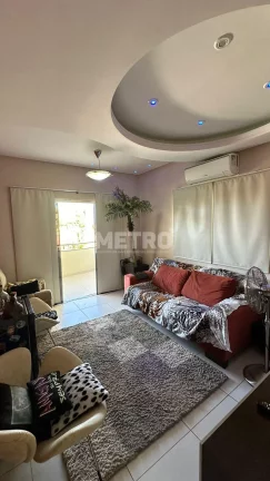 Imagem Casa ampla, com 400m de área construída, 3 4, sendo 01 suíte, 01 escritório, no