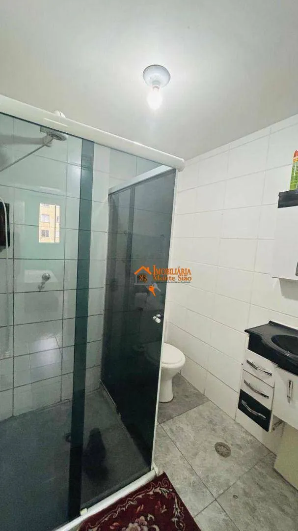 Imagem Apartamento com 2 dormitórios à venda, 46 m² por R$ 200.000,00 - Jardim Nova Cidade - Guarulhos/SP