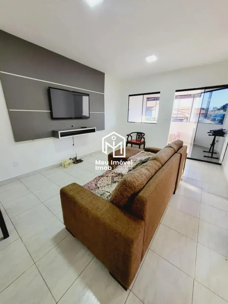 Imagem Casa 3 Quartos 1 Suíte 3 Vagas 250m² Arniqueira