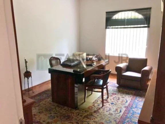 Imagem Casa Comercial de Alto Padrão no Jardim Paulista, São Paulo-SP: 6 Salas, 4 Banheiros, 8 Vagas, 375m² de Área