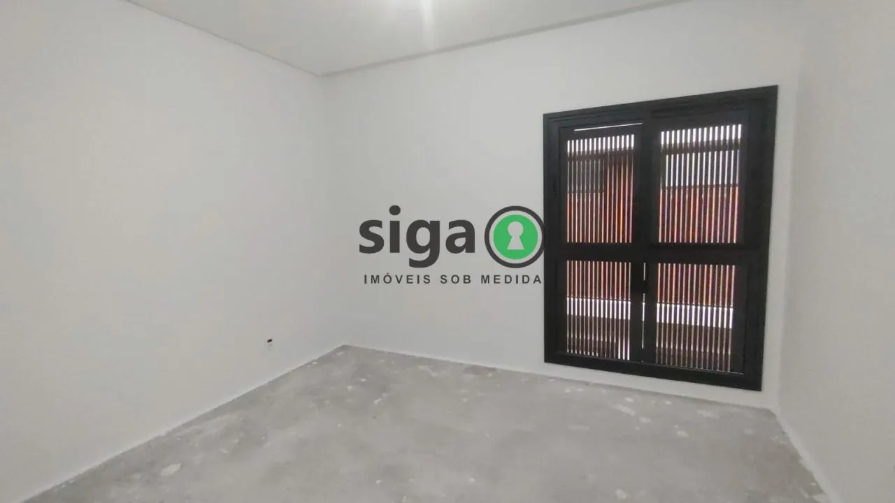 Imagem "Oportunidade Única no Condomínio Alto Padrão Real Parque Casa Real - Casas de Luxo com Condições Es