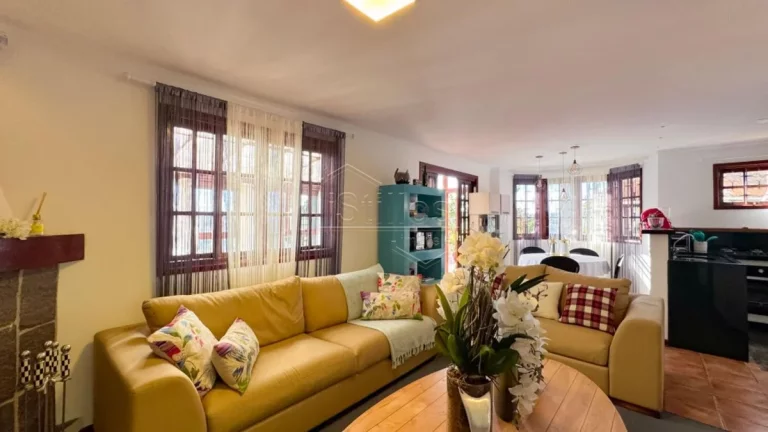 Imagem Casa de condomínio em Campos do Jordão