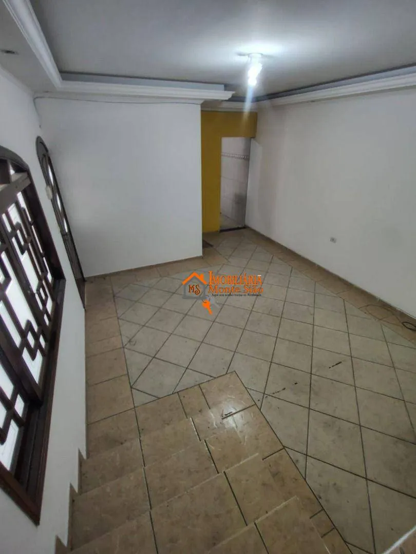 Imagem Sobrado com 3 dormitórios à venda, 200 m² por R$ 900.000,00 - Jardim Santa Clara - Guarulhos/SP
