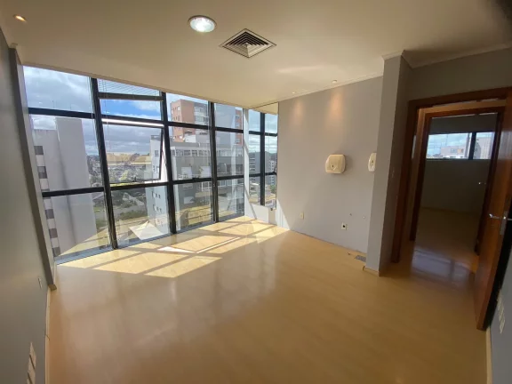 Foto do imóvel Sala Comercial para venda em Caxias do Sul
