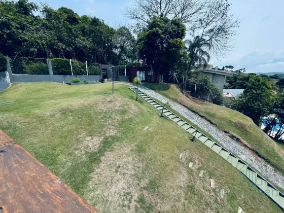 Imagem Chácara em Condomínio à Venda em Igaratá, 3.900 m²