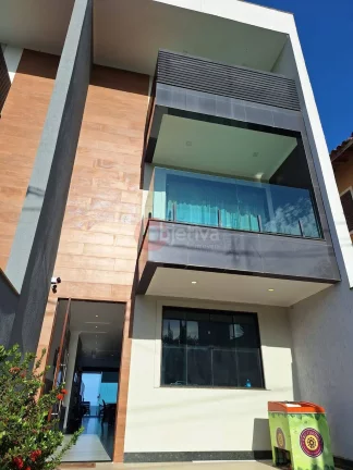 Imagem Casa triplex independente, 3 quartos, vista para lagoa, Pontinha - Araruama