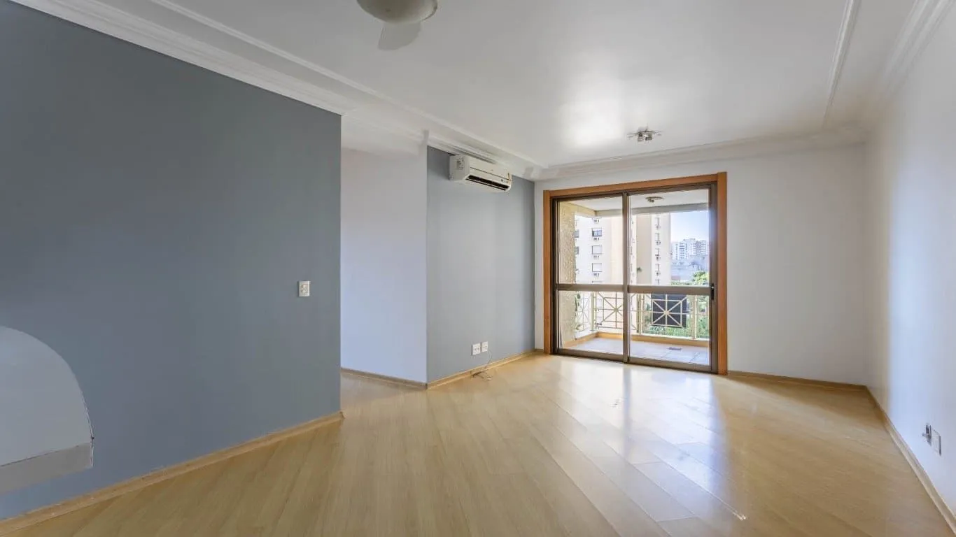 Imagem Apartamento de 2 dormitorios à venda em Passo da Areia, Porto Alegre.