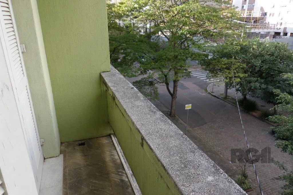 Imagem Apartamento no bairro Rio Branco de 2 dormitórios desocupado