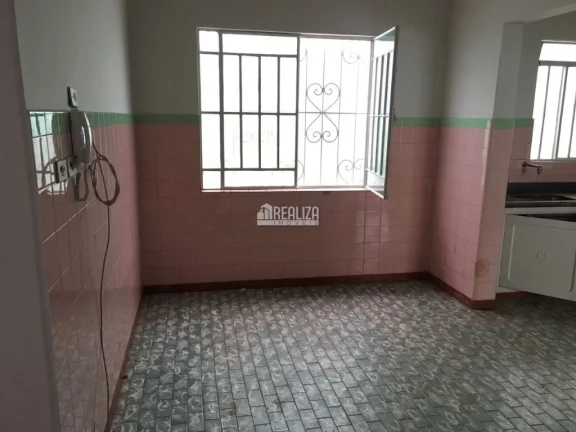 Imagem Casa à venda no bairro São Benedito, Uberaba - 2 dormitórios