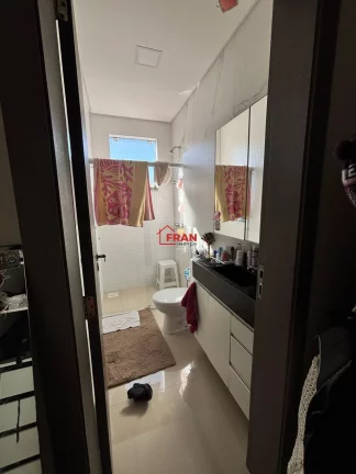 Imagem Casa a Venda no bairro Córrego Grande - Florianópolis, SC