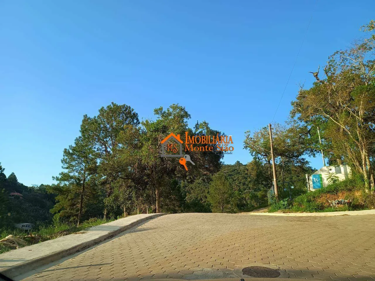 Imagem Terreno à venda, 1000 m² por R$ 490.000 - Água Azul - Guarulhos/SP