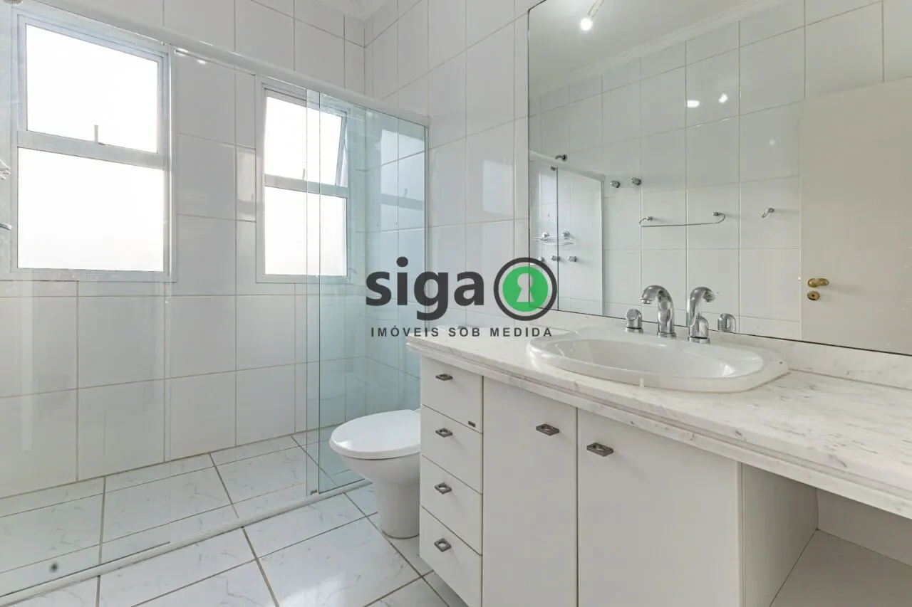 Imagem Casa em Condomínio Residencial das Acácias á Venda - 568m², 6 quartos, 4 vagas