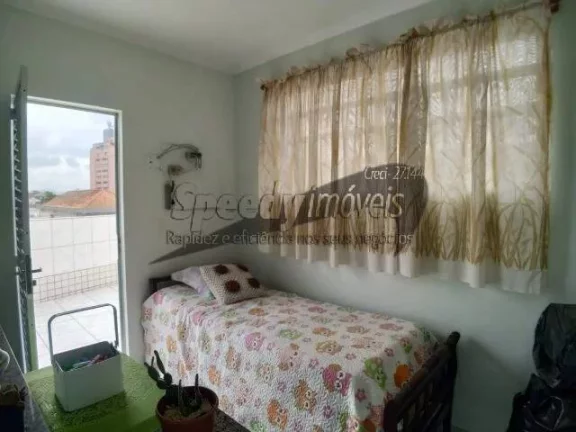 Imagem Casa em Santos 3 dormitórios, Rua Bolivia bairro Aparecida
