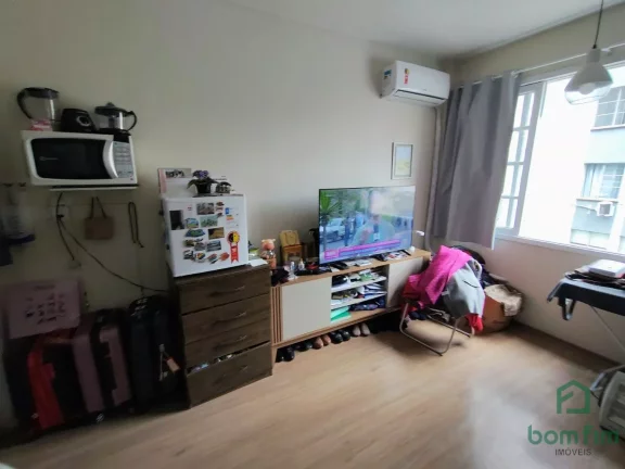Imagem Apartamento de Kitnet, para venda, Centro Histórico, Porto Alegre/RS.