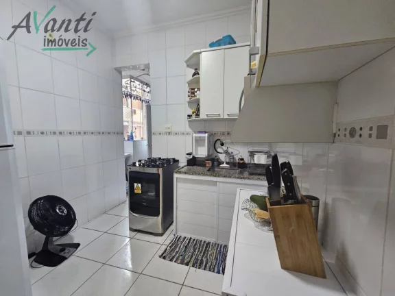 Imagem Apartamento à venda de 2 Quartos, Quadra da Praia no Boqueirão - Santos
