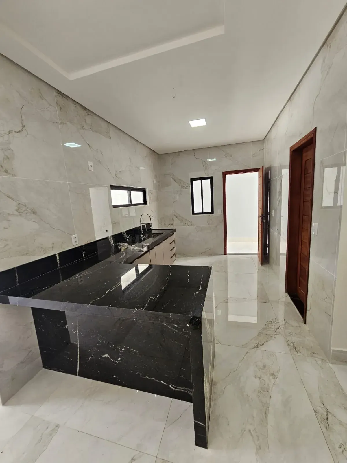 Imagem Casa de Condomínio com 5 Quartos à Venda, 200 m² em Cajupiranga - Parnamirim