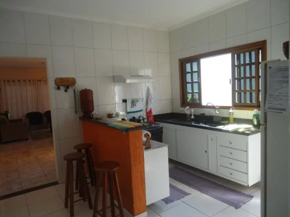 Imagem Sobrado à venda, 212 m² por R$ 450.000,00 - Jardim Cacique - Suzano/SP