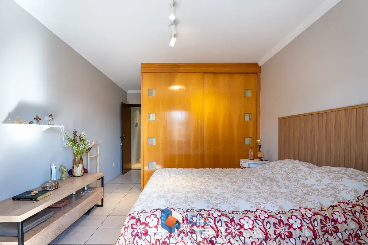 Imagem Casa para venda em Jardim Santa Cruz (Campo Grande) com 3 quartos, sendo 1 suíte, 128m²