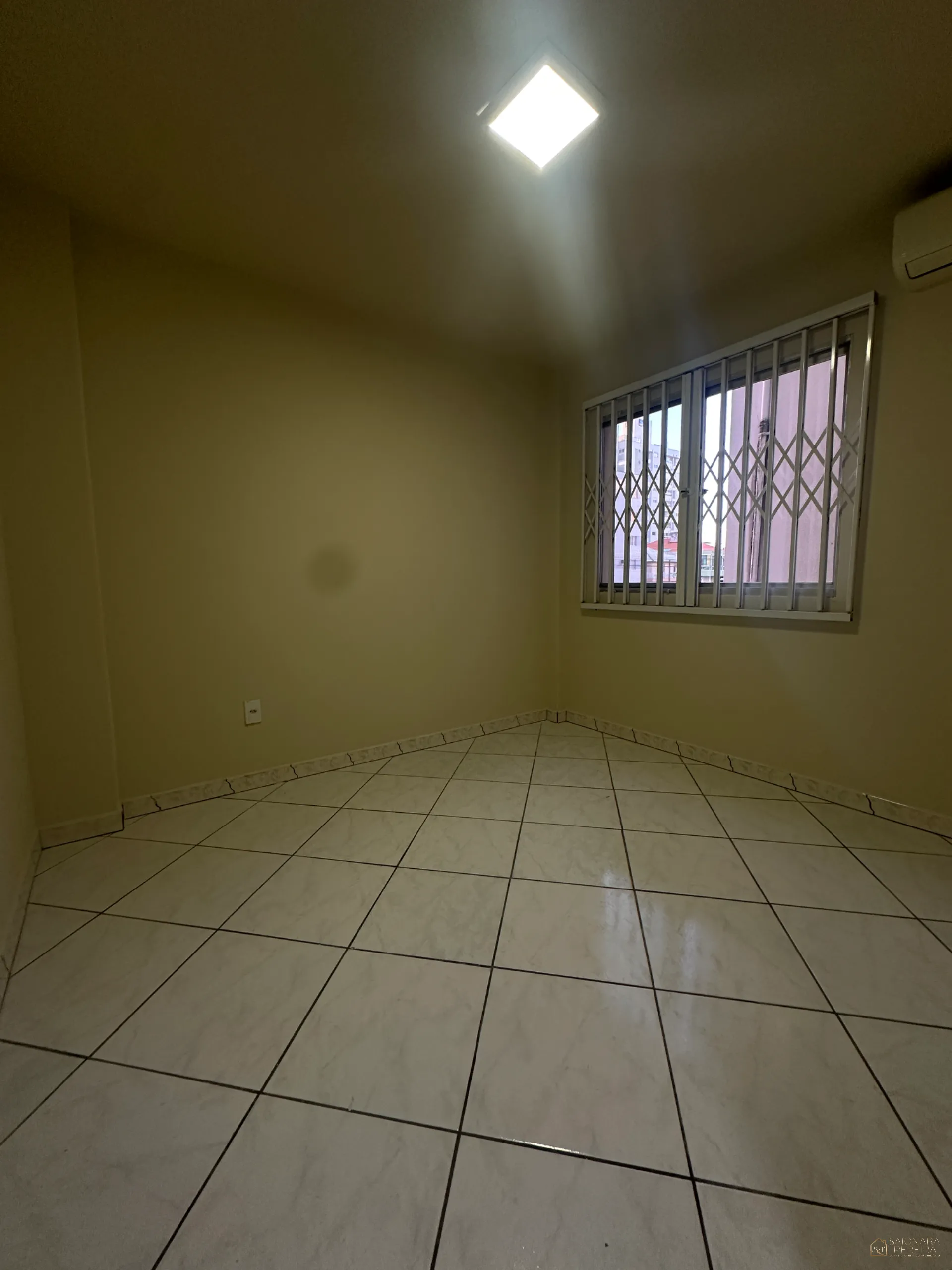 Imagem Oportunidade de Espaço e Localização no Bairro Floresta, São José (Cópia)