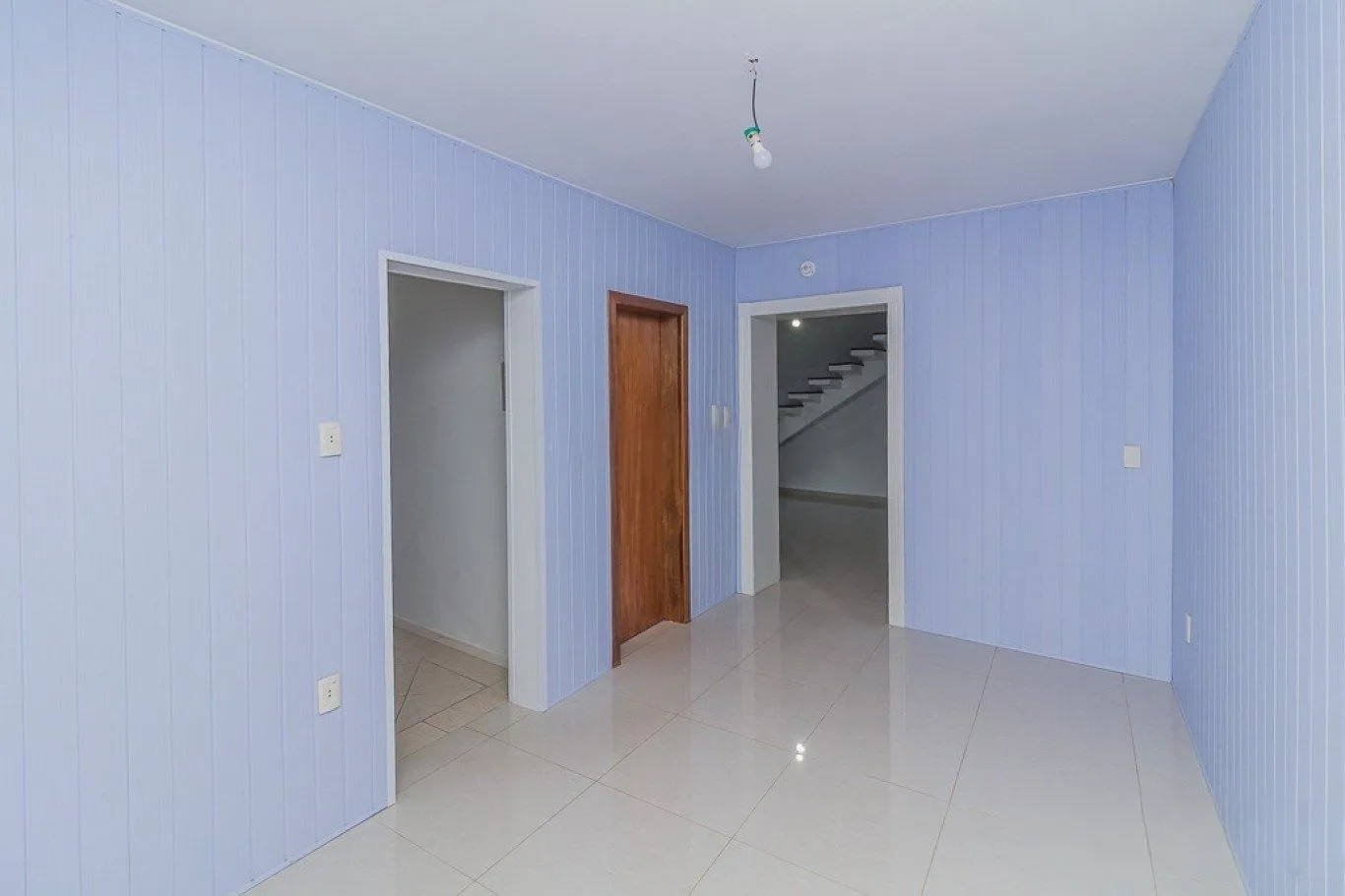 Imagem Casa térrea com 3 dormitórios, suíte e 2 vagas,
