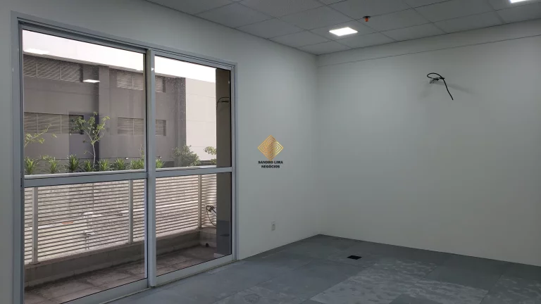 Imagem SALA COMERCIAL 40 M² COM VARANDA PARA LOCAÇÃO - PRÓXIMO AO METRÔ BUTANTÃ LINHA AMARELA - BUTANTÃ - SÃO PAULO/SP