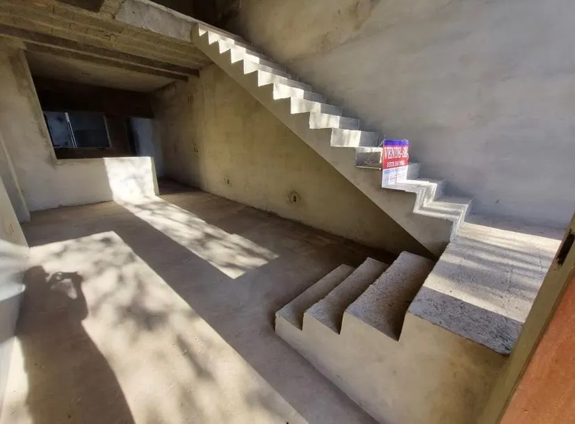 Imagem Casa de 209 m² com 3 Suítes Localizado Condomínio Terras de São Francisco.