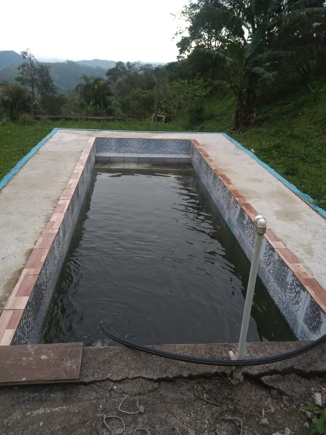 Imagem Chácara à venda 2 Quartos, 4 Vagas, 26000M², Bairro das Oliveiras, Pindamonhangaba - SP
