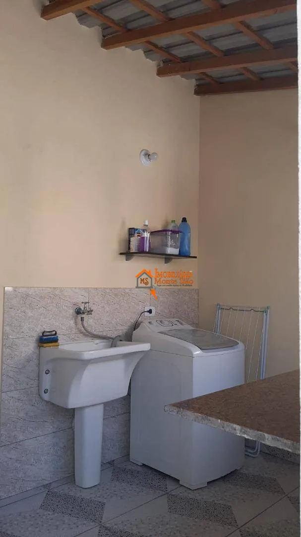 Imagem Sobrado com 3 dormitórios à venda, 177 m² por R$ 550.000,00 - Jardim Maria Clara - Guarulhos/SP