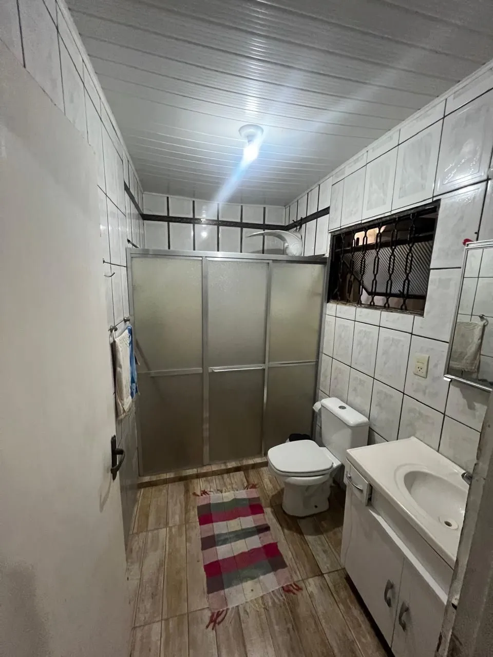 Imagem Casa a venda no Bairro Hípica - 3 dormitórios - 2 vagas