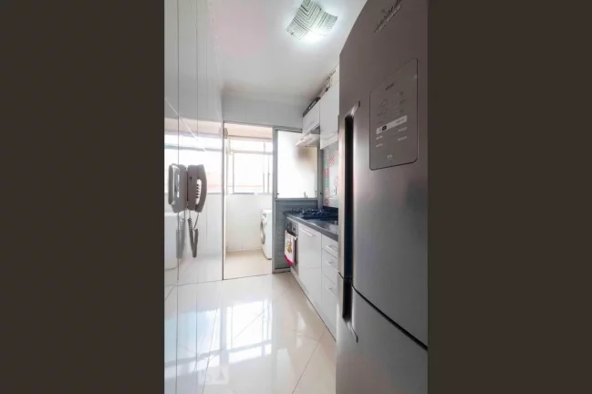 Imagem Lindo Apartamento Andar Alto de 2 dormitórios e 1 vaga de garagem na Vila Carmosina (Itaquera)